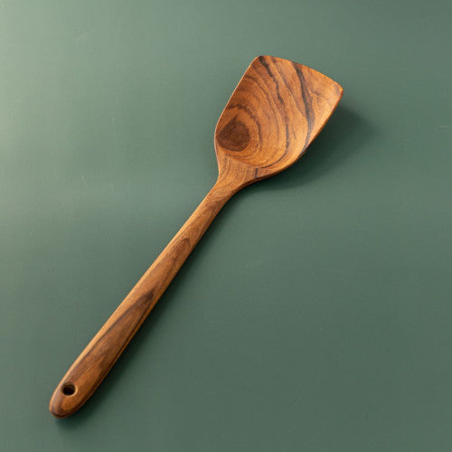 What oil is best for your wooden kitchen utensils?